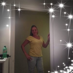 Meet your Posher, Debra